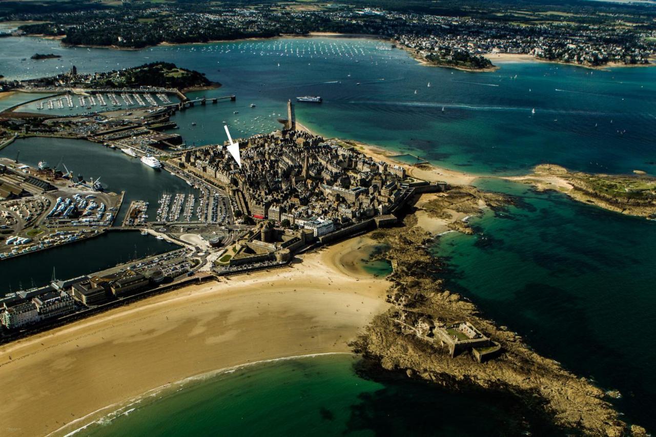 Studio lumineux Intra-muros à 2 pas de la plage. Saint-Malo Exterior foto