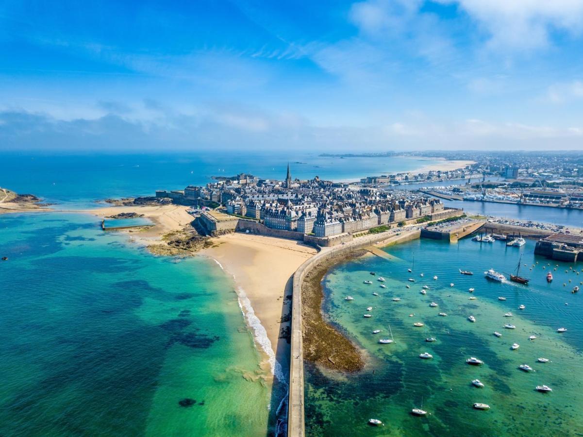 Studio lumineux Intra-muros à 2 pas de la plage. Saint-Malo Exterior foto